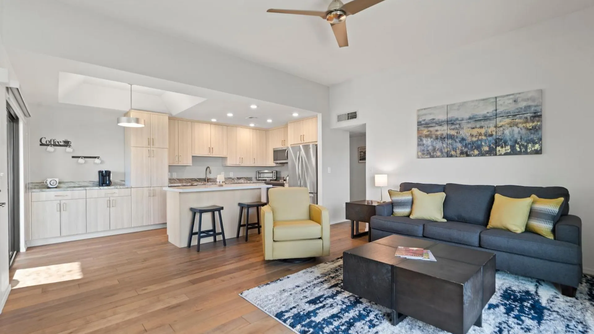Spacious 1Br Condo W Patio & Close To Old Town Scottsdale 0*,
