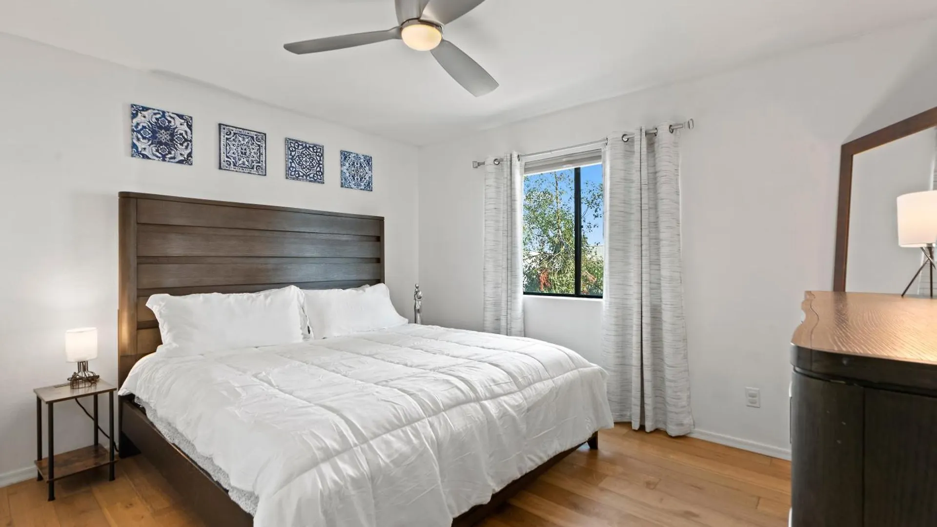 Spacious 1Br Condo W Patio & Close To Old Town Scottsdale